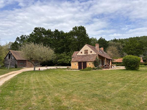 MAISON D'EXCEPTION EN PLEINE CAMPAGNE