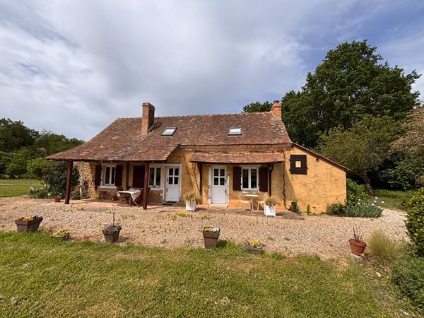 MAISON D'EXCEPTION EN PLEINE CAMPAGNE