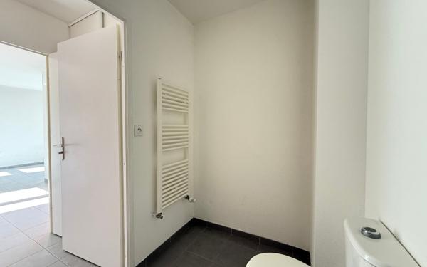 Appartement à vendre    1 pièce •  Royan