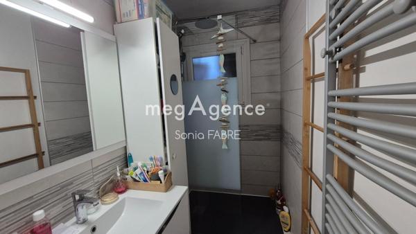 Appartement à REZE, 44400 - 3 pièces 66m²