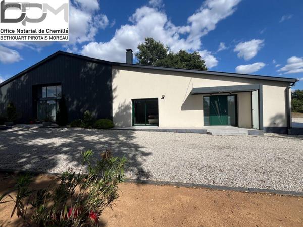 Maison à vendre à Chemillé-en-Anjou dans le Maine-et-Loire (49120), ref : 49062/767