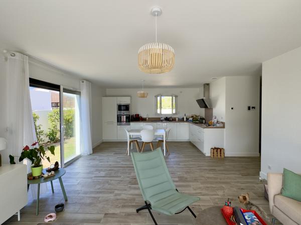 Maison 4 pièce(s) 3 chambre(s) 97 m²