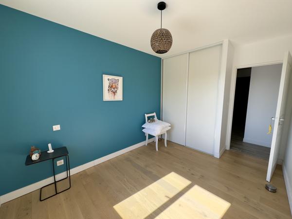 Maison 4 pièce(s) 3 chambre(s) 97 m²