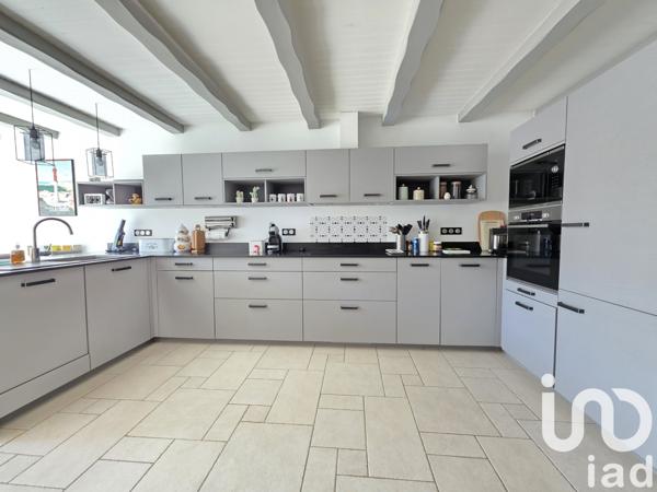 Maison à vendre 8 pièces 215 m² La Tremblade