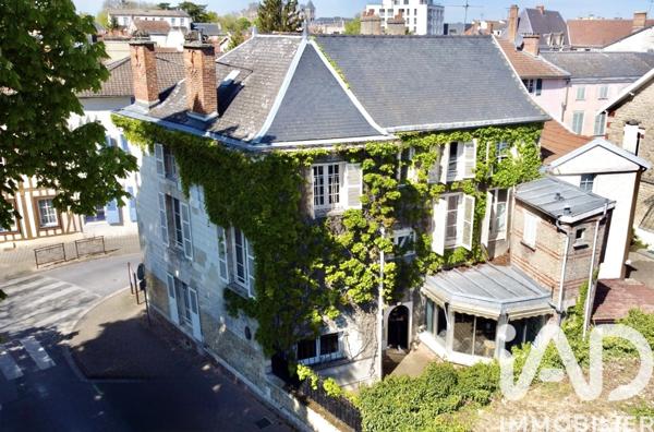 Maison à vendre 11 pièces 282,69 m² Châlons-en-Champagne