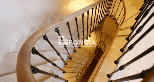 À vendre Studio 32.78 m² - Nîmes 30000