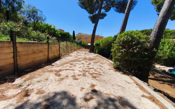 Maison à vendre    5 pièces • 81 m2 Sanary-sur-Mer