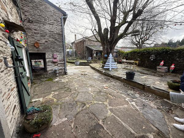 Maison à Miraval Cabardès avec jardin et garage