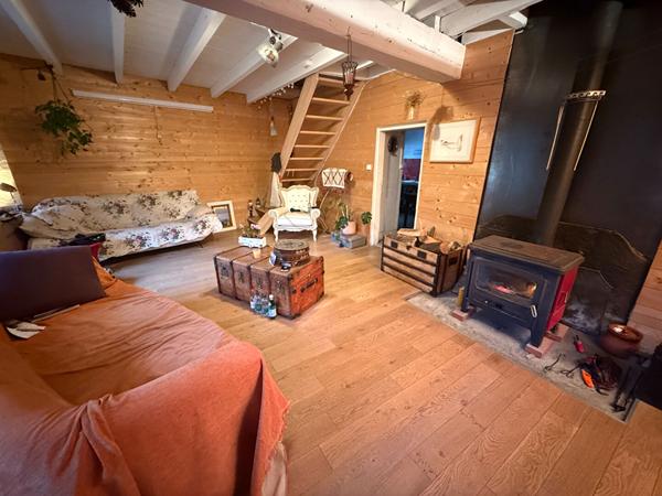 Maison à Miraval Cabardès avec jardin et garage