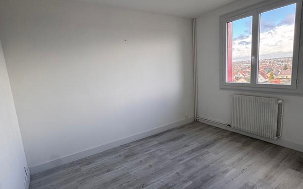 Appartement à vendre    3 pièces • 62 m2 Nevers
