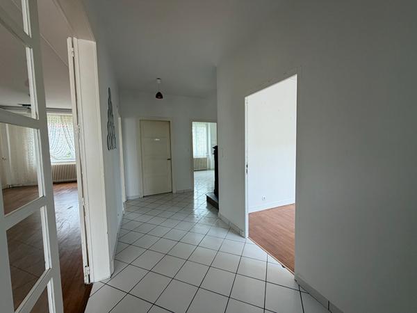 Maison 6 pièces 156.17 m2