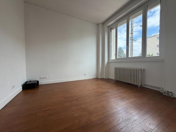 Maison 6 pièces 156.17 m2