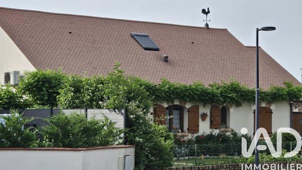 Maison à vendre 6 pièces 170 m² Orléans
