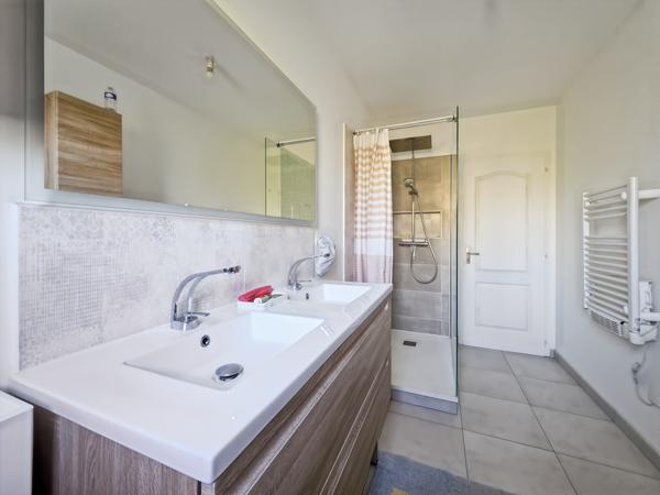 Maison 7 pièces - 129 m² Exclusivité efficity