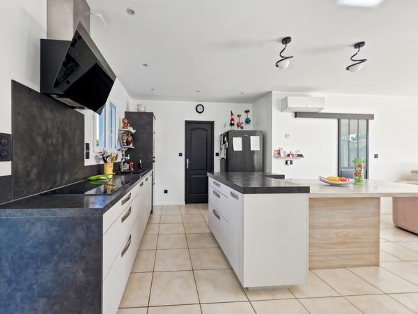 Maison 7 pièces - 129 m² Exclusivité efficity