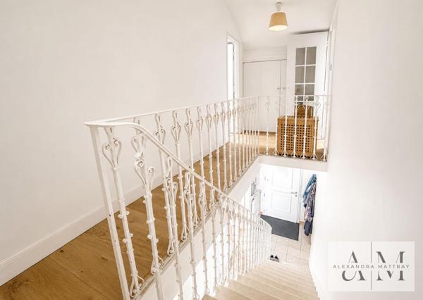 Maison pierre 127 m2 3 chambres + un bureau avec piscine - Parc Bordelais