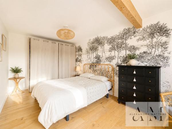 Maison pierre 127 m2 3 chambres + un bureau avec piscine - Parc Bordelais