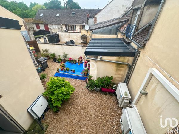 Murs commerciaux  à vendre 185 m² Vallery