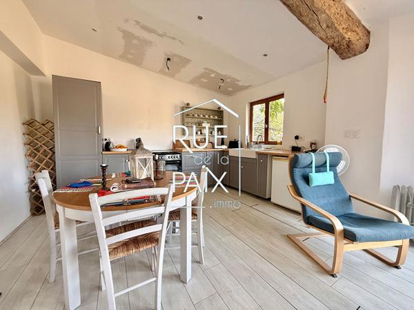 79390 LHOUMOIS Maison en pierre à Lhoumois