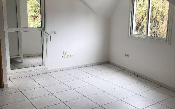 Appartement à vendre    2 pièces • 33,14 m2 Sainte-Marie