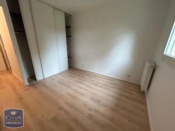 Appartement à louer 5 pièces 78.71m²