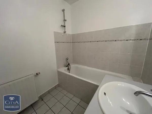 Appartement à louer 5 pièces 78.71m²