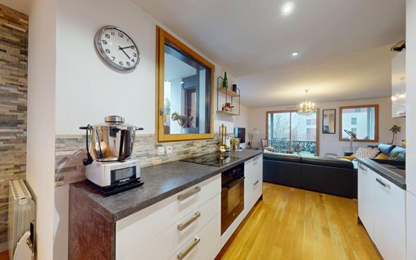 Appartement à vendre    3 pièces • 83 m2 Lyon 5