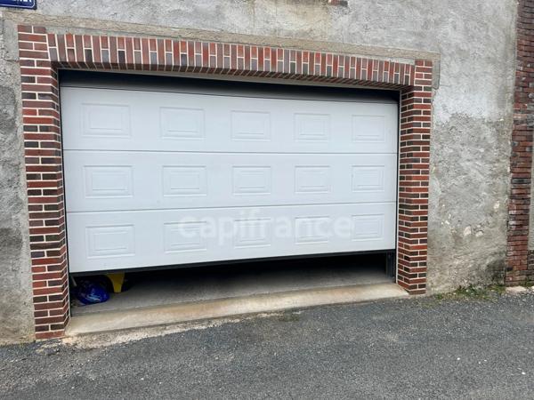 Maison à vendre 7 pièces VERON (89) Maison de ville rénovée – 167 m² habitables – 5 chambres, garage et cour