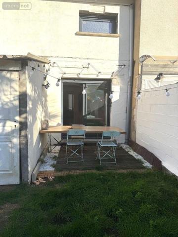 Maison de ville à vendre à La Flèche dans la Sarthe (72200), ref : 407   
la fleche