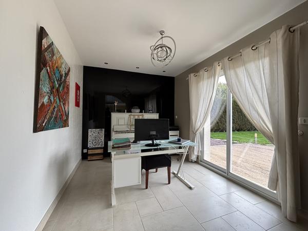 Maison familiale 8 pièces - terrain 2500 m²