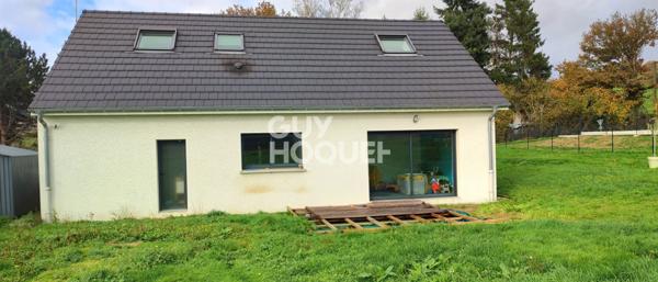 Maison spacieuse à vendre à Saint-Symphorien-de-Marmagne