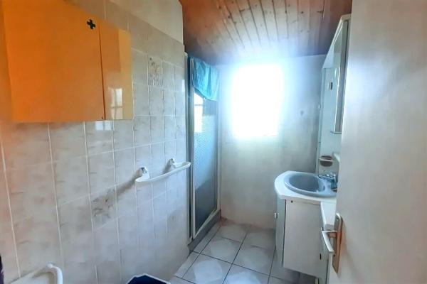 Maison Barbatre 6 pièce(s)