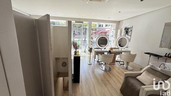 Boutique/Local commercial à vendre 65 m² Paris 8