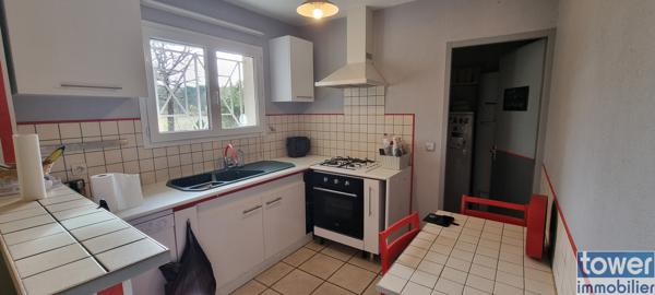 Maison
                                                                                                                                                                                                                                                                                                                        3 pièce(s)                                                                                                                                                                                                          2 chambre(s)                                                                                                                                                                                                          83  m²
