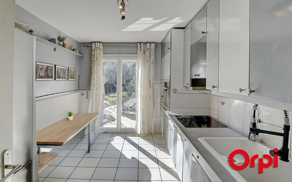 Maison à vendre    5 pièces • 110 m2 Lyon 9