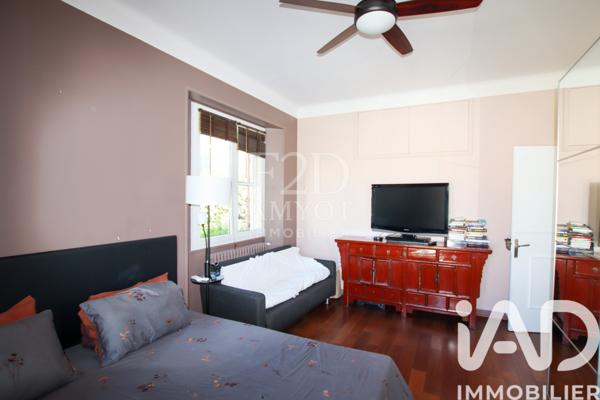 Appartement à vendre 5 pièces 157 m² Saint-Laurent-du-Var