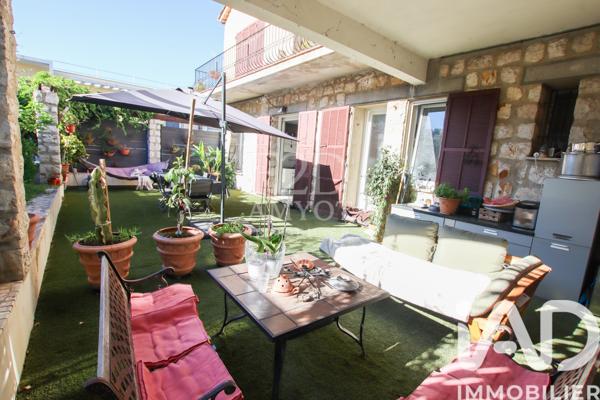 Appartement à vendre 5 pièces 157 m² Saint-Laurent-du-Var