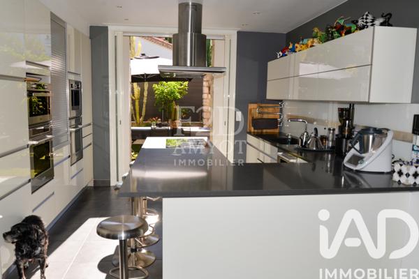 Appartement à vendre 5 pièces 157 m² Saint-Laurent-du-Var