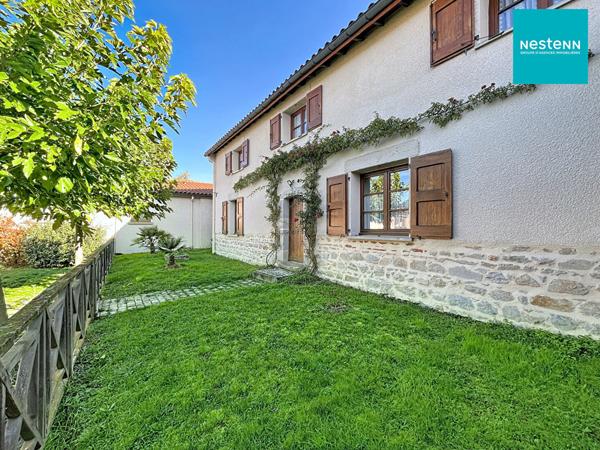 Maison pleine de charme - 220 m² - Montbrison - 4 chambres - terrain env 2200 m²