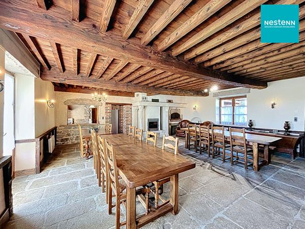 Maison pleine de charme - 220 m² - Montbrison - 4 chambres - terrain env 2200 m²