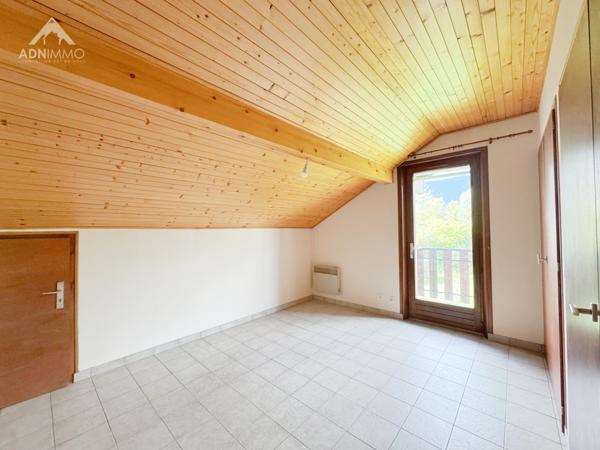 Saint-Genis-Pouilly (01630) Maison 6 Pièces 160 m2