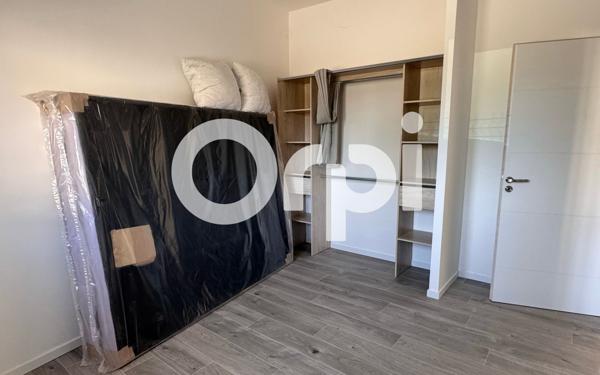 Appartement à louer    3 pièces • 66,33 m2 Saint-Étienne-de-Saint-Geoirs