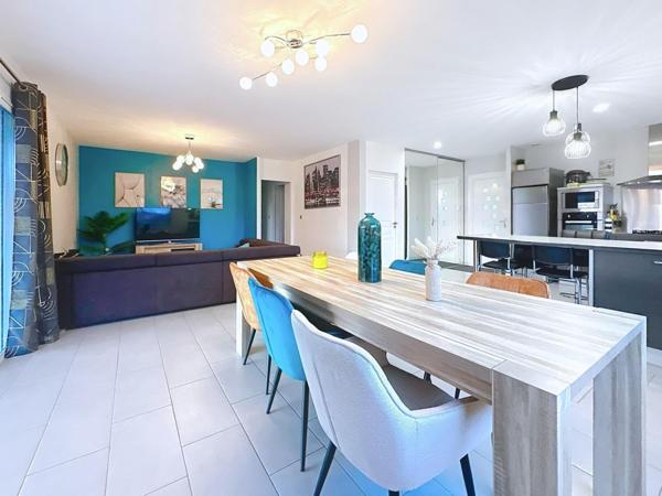 Maison de 110 m2 avec 4 chambres et sous-sol de 95 m2