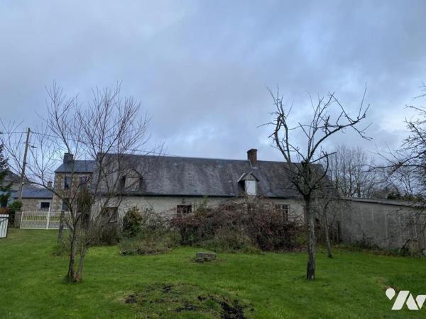 LONGERE A RENOVER AVEC TERRAIN