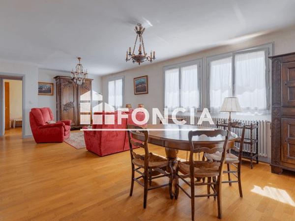 À vendre Maison 4 pièces 151 m² - Rillieux-la-pape 69140