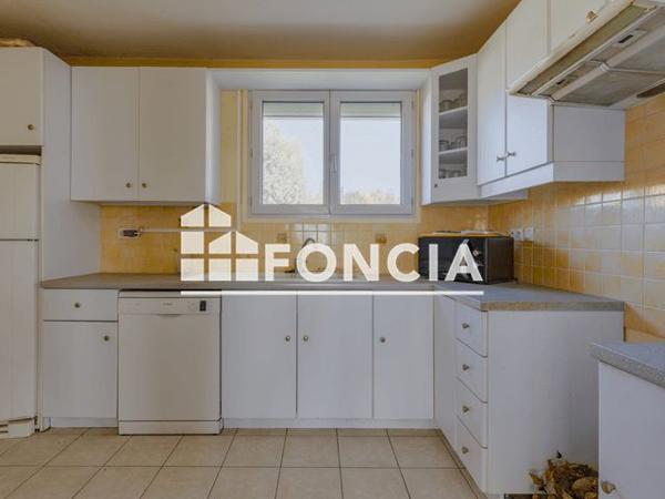 À vendre Maison 4 pièces 151 m² - Rillieux-la-pape 69140