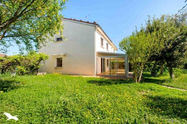 Maison à vendre 328 000 € Saint-Symphorien-d'Ozon 5 p 102 m² DPE D