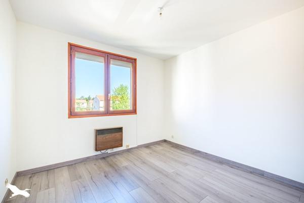Maison à vendre 328 000 € Saint-Symphorien-d'Ozon 5 p 102 m² DPE D