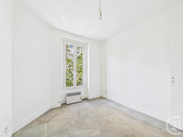 Appartement T4 à vendre  4 pièces - 70,53 m 2   BOULOGNE BILLANCOURT  - 92