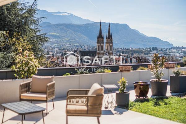Appartement avec terrasse exceptionnelle – Centre Voiron